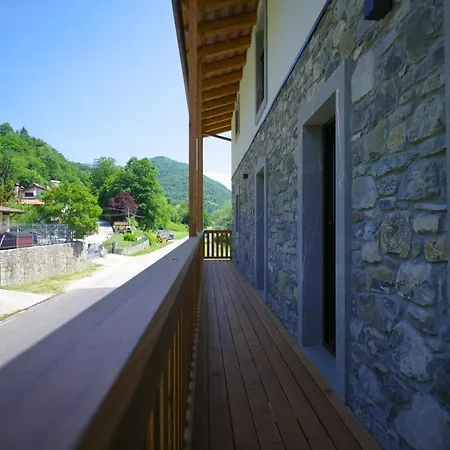 Nocleg ze śniadaniem Pestrofa *